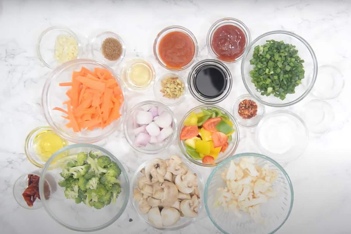 Vegetables in Hot Garlic Sauce Ingredients