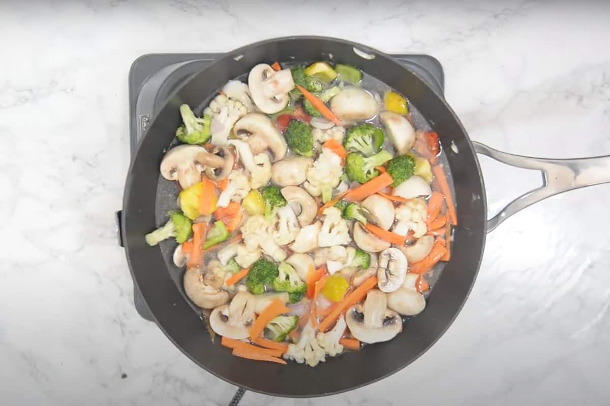 Les légumes recouverts d'eau.