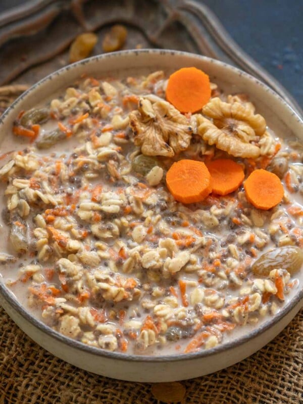 Make these healthy and delicious Carrot Cake Over Night Oats for a filling breakfast. These overnight oats are like having dessert for breakfast with all the flavors of carrot cake minus the guilt (vegetarian, gluten-free).