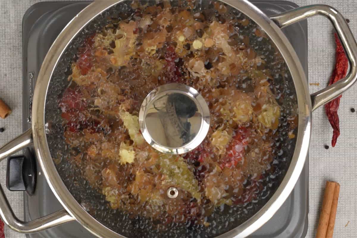 Pan covered with a lid.