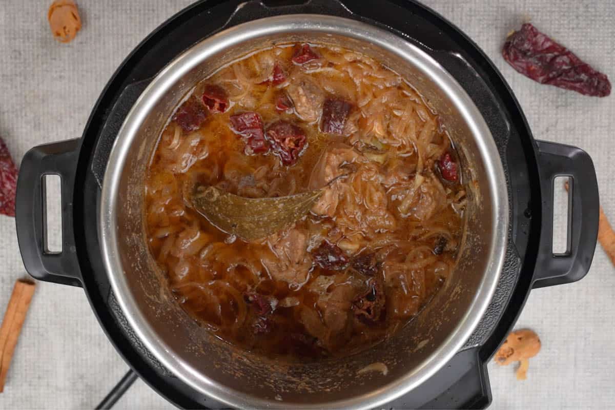 Mughlai Mutton Stew Recipe  Old Delhi Style    Whiskaffair - 42