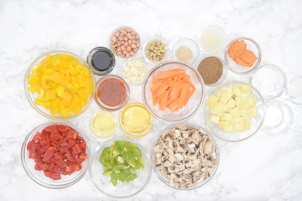 Sweet and sour vegetables ingredients.