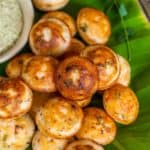 Chettinad style Instant Kuzhi Paniyaram (Gunta Ponganalu) is a delicious South Indian breakfast or snack recipe that comes together in under 20 minutes. Serve these with coconut chutney for a yummy treat.