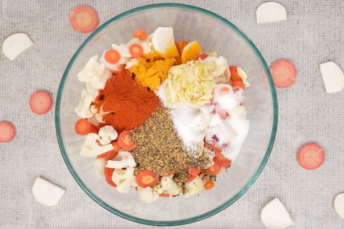 Gajar Gobhi Shalgam Achar Recipe   Whiskaffair - 38