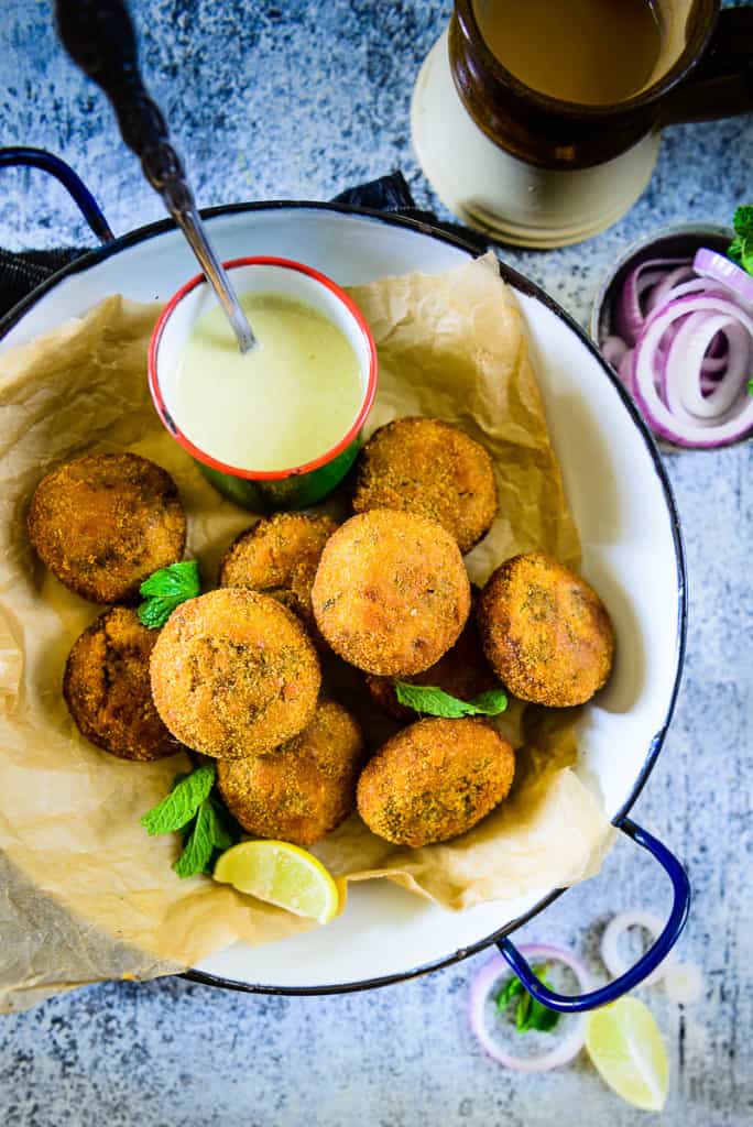 Shalgam Ke Kebab is a great option for evening snacks with tea, and also those who aren't too fond of turnips in the first place.