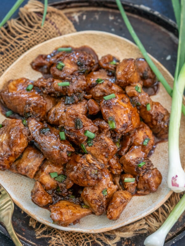 Honey Garlic Fish is a flavorful dish made using fish fillets and a delicious combination of honey, soy sauce, and garlic. Serve it with quinoa or rice!