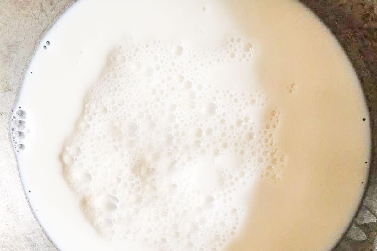 Kesar Makhana Phirni Recipe, Phirni recipe, punjabi phirni recipe, phirni recipe pakistani, rice phirni recipe, phirni recipe with rice flour