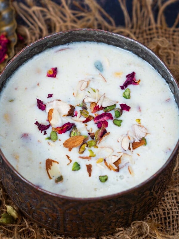 Make Bengali Chaler Payesh (Rice Kheer) using my easy traditional recipe. Serve it for festivals, weddings, or special occasions.