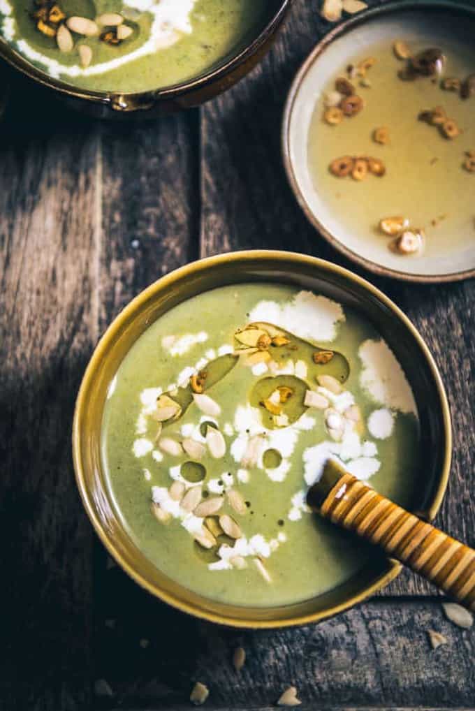 Burnt Garlic Broccoli Soup recipe, How to make Burnt Garlic Broccoli Soup