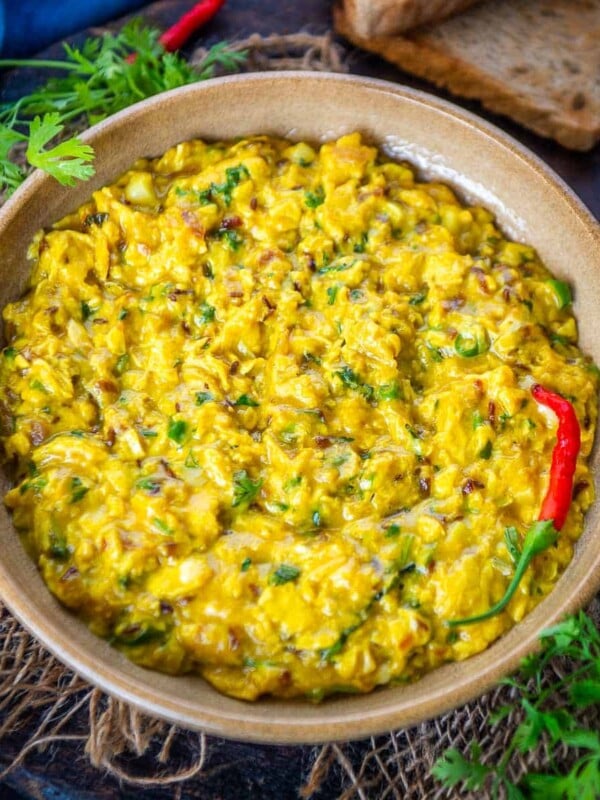 Akuri is Parsi-style scrambled eggs popularly relished for breakfast in Parsi households with pav or bread. It is creamy, spicy, and comes together in 10 minutes. Try it!