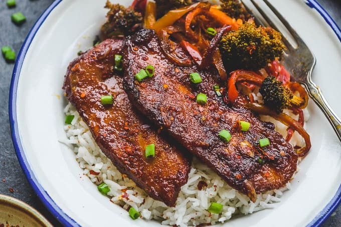 Sheet Pan Spicy Korean Chicken Recipe (Step By Step) - Whiskaffair