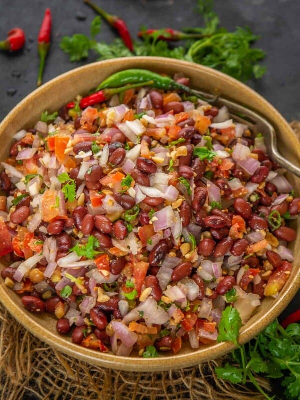 This healthy Red Kidney Bean Salad is a great salad to begin your day with, but can also be enjoyed at any time. It is an easy, vegan, gluten-free old fashioned salad that never goes out of fashion BTW.