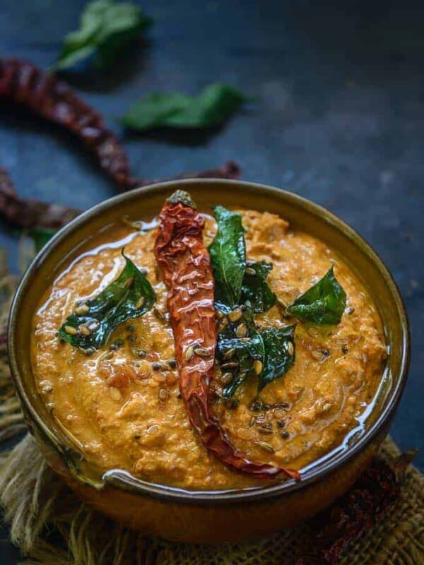 Peanut Chutney served in a bowl.