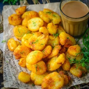 Sindhi Aloo Tuk is a delicious double-fried potato dish from Sindhi cuisine that is quite addictive. Eat it as a snack or serve it as a side with any meal; you will fall in love with it (vegan, gluten-free).