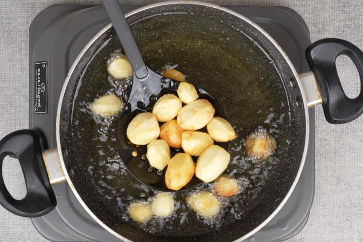 Potatoes fried once.