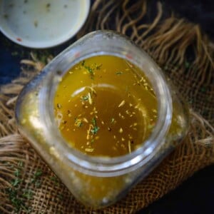 This homemade Italian Dressing is a healthy Salad Dressing which is very easy to make and tastes amazing. You can make it using very few ingredients and it keeps well for a long time.