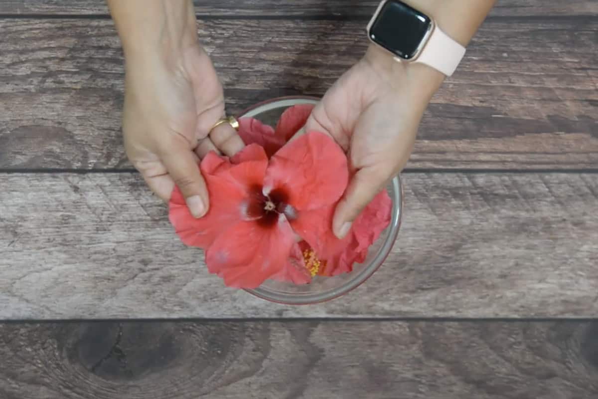 Petals washed with water.