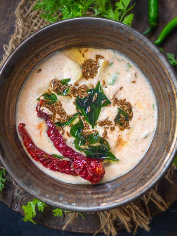 Aloo Raita (Potato Raita, Aloo Ka Raita) is a refreshing Indian accompaniment made with fresh yogurt, potatoes, and a few Indian spices. Serve it with any Indian-style meal (gluten-free).