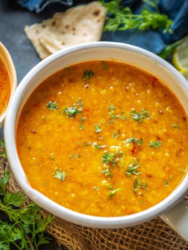 Dal is a staple in most Indian households and this North Indian Home Style Toor Dal (Arhar Dal) along with steamed rice is my ultimate comfort food. Make it in a traditional pressure or an instant pot (vegetarian, can be easily made vegan and gluten-free).