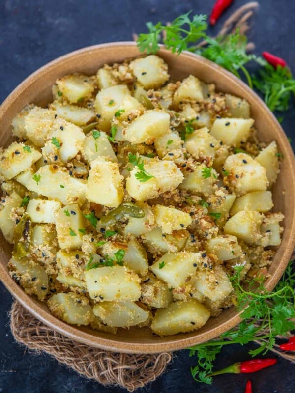 Bengali Aloo Posto (Poppy Seed Potato Fry) is a perfect side to enjoy with Luchi or Dal Rice. Make this traditional dish using my easy recipe (vegan, gluten-free).