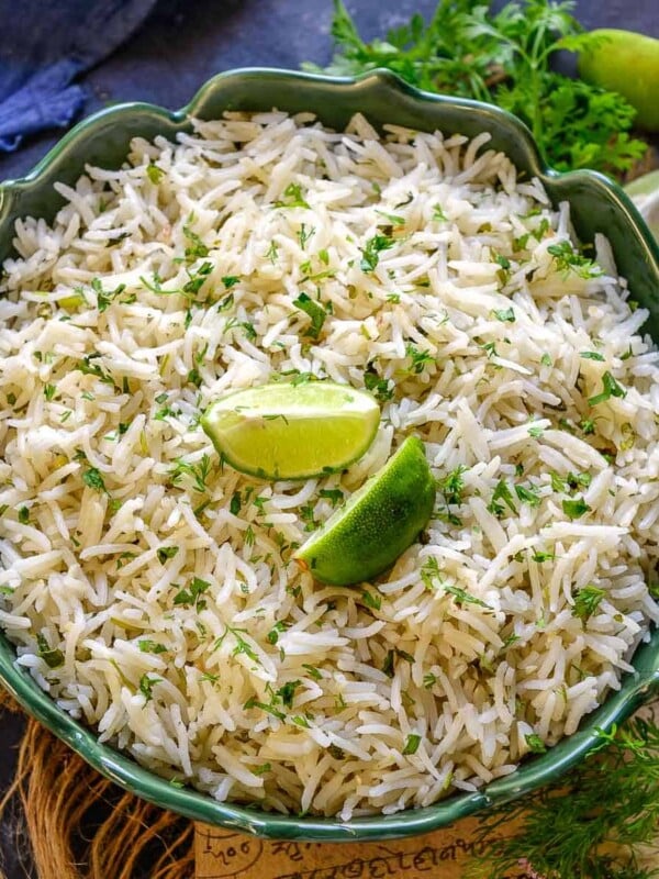Make Chipotle Copycat Cilantro Lemon Rice using my easy recipe using just 5 ingredients. Serve it with your Asian and Mexican style meals (vegan, gluten-free).