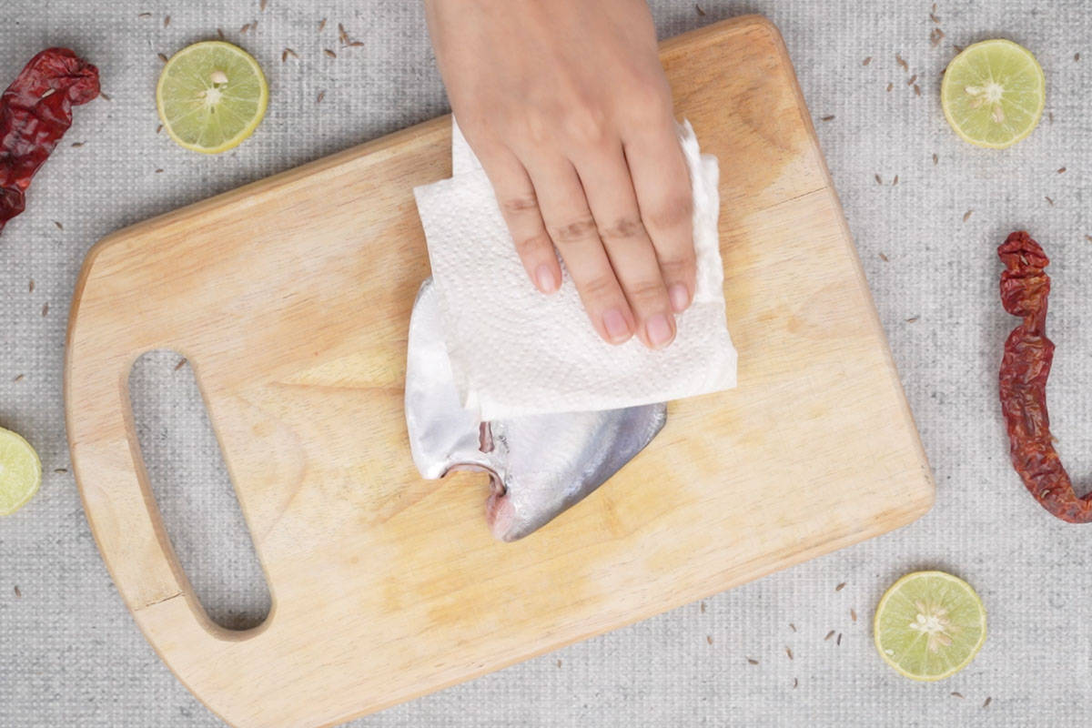 Pomfret Fry Recipe  North Indian Style    Whiskaffair - 23