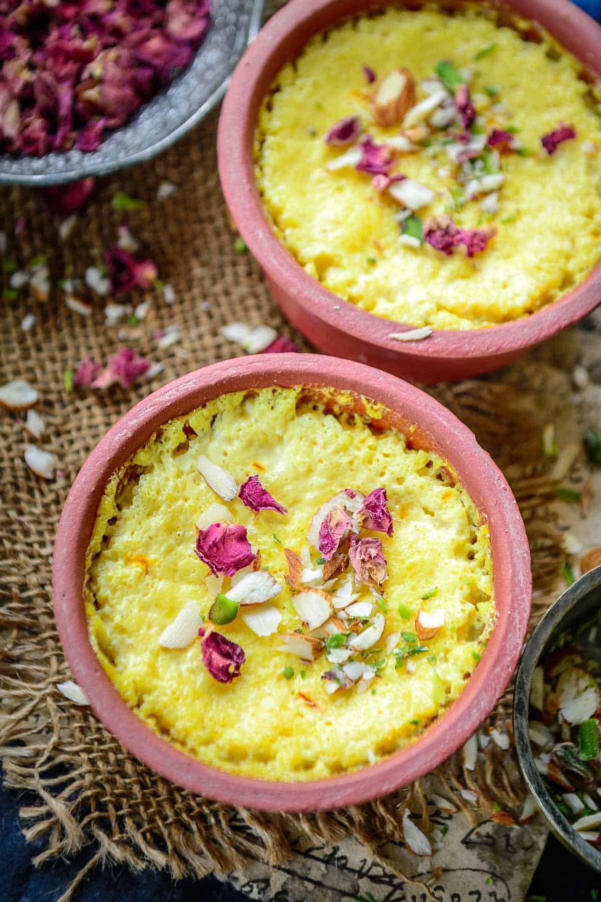 Phirni served in clay bowls.