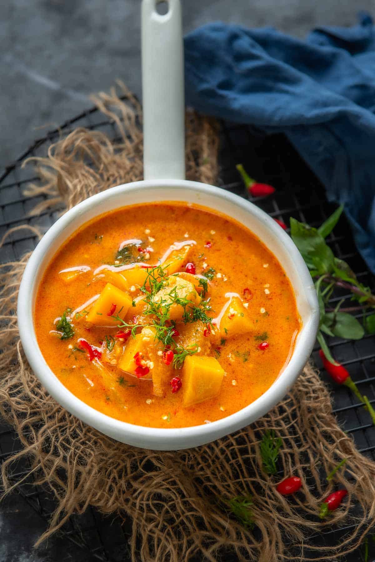 Spicy Thai Pumpkin Red Curry Recipe   Video - 91