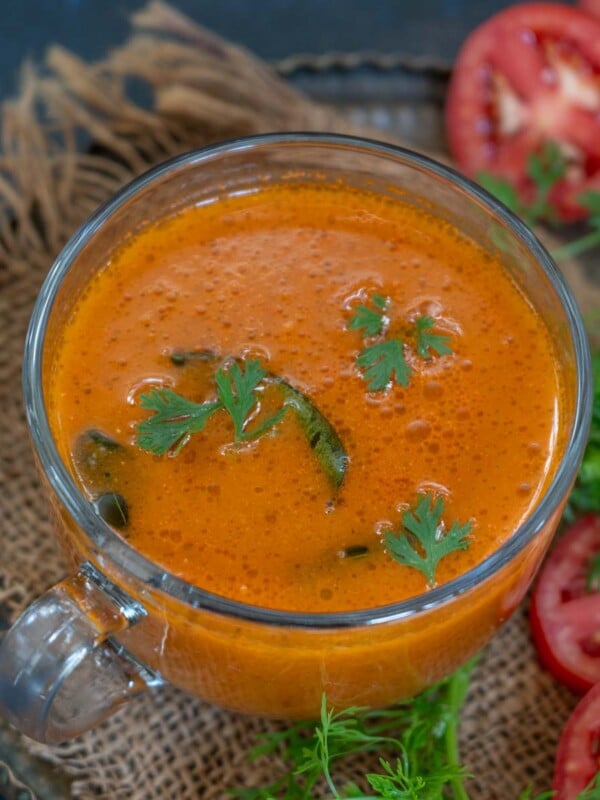 Tomato Shorba (Tamatar ka Shorba) is a spicy Indian-style tomato soup made using fresh tomatoes, ginger, garlic, and spices. Here is how to make it (vegan, gluten-free).