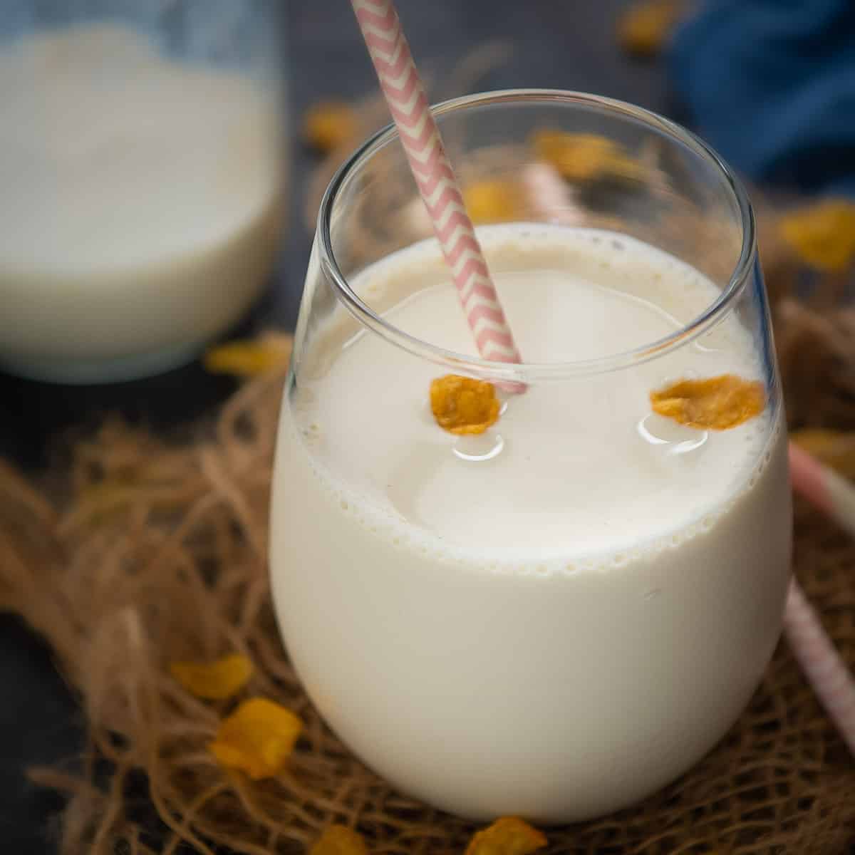 Cereal Milk Recipe (Step by Step + Video) Whiskaffair