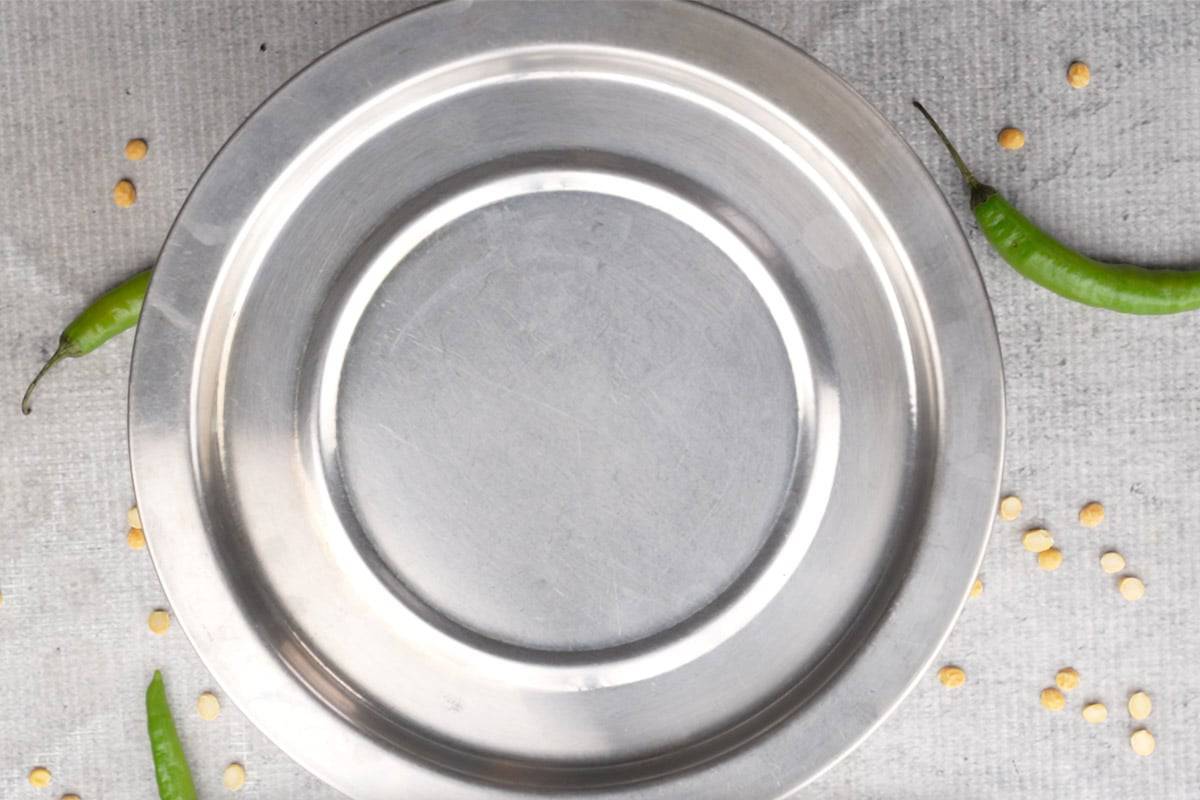 Bowl covered with a lid.