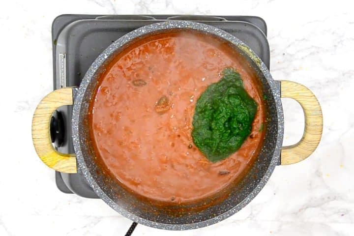 Saag Paneer Recipe (Step by Step + Video) - Whiskaffair