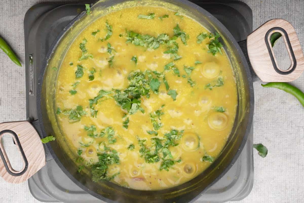 Ready Bombay chutney garnished with chopped cilantro.
