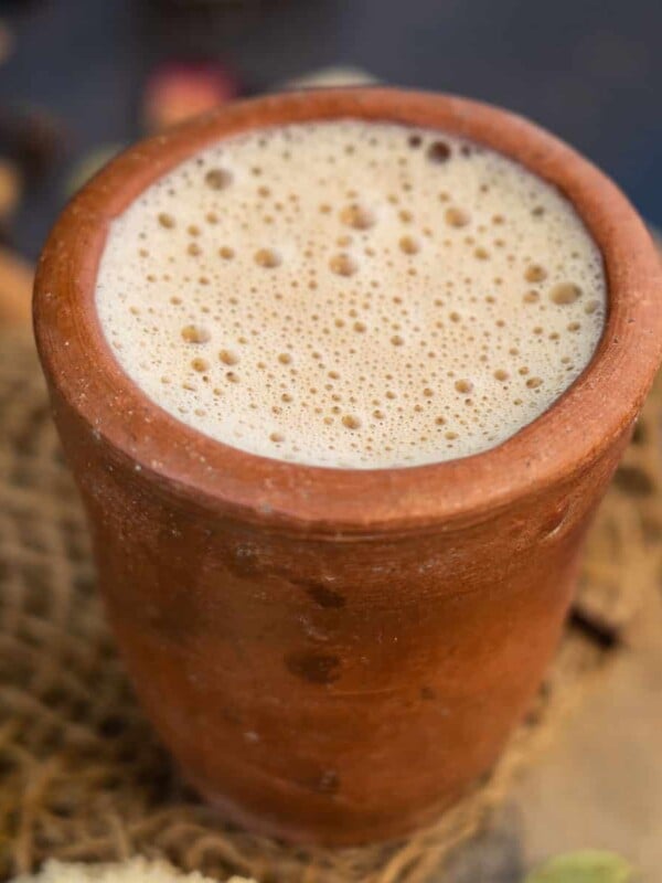 Tandoori Chai (Kulhad Chai) is a delicious twist on regular tea. Masala Chai is smoked by pouring it into a hot kulhad (clay mug). Here is how to make it at home.