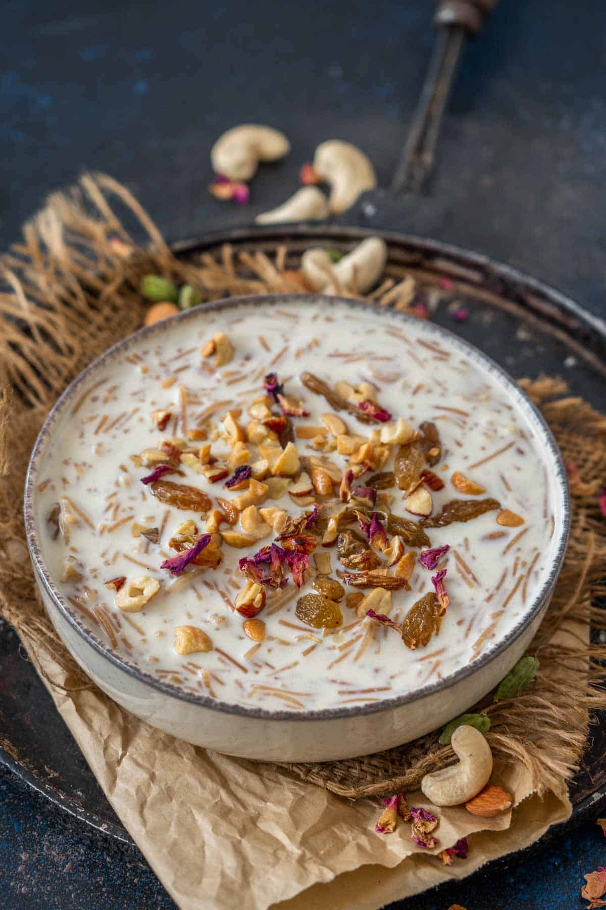 Semiya Payasam served in a bowl.