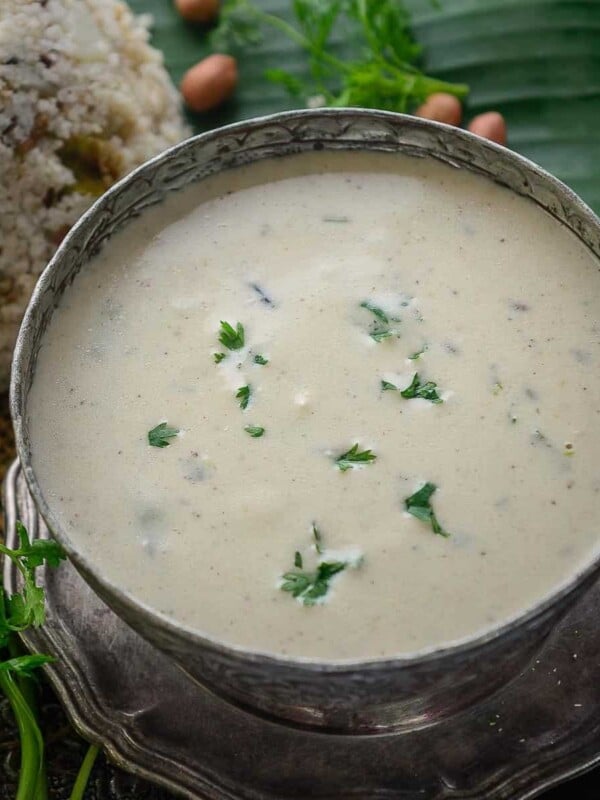 Shengdana Amti (Peanut Amti) is a gluten-free curry made using peanuts as the base. It is made especially for vrat (Hindi fasting) in Maharashtra. Here is how to make it.