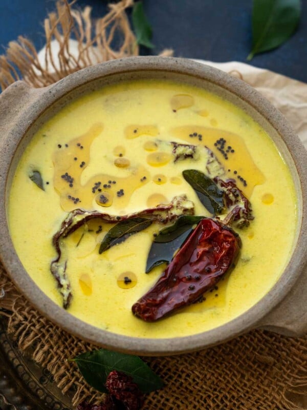 Kerala Style Mutton Curry Recipe   Whiskaffair - 11
