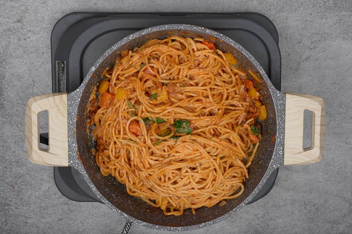 Ready cajun spaghetti.