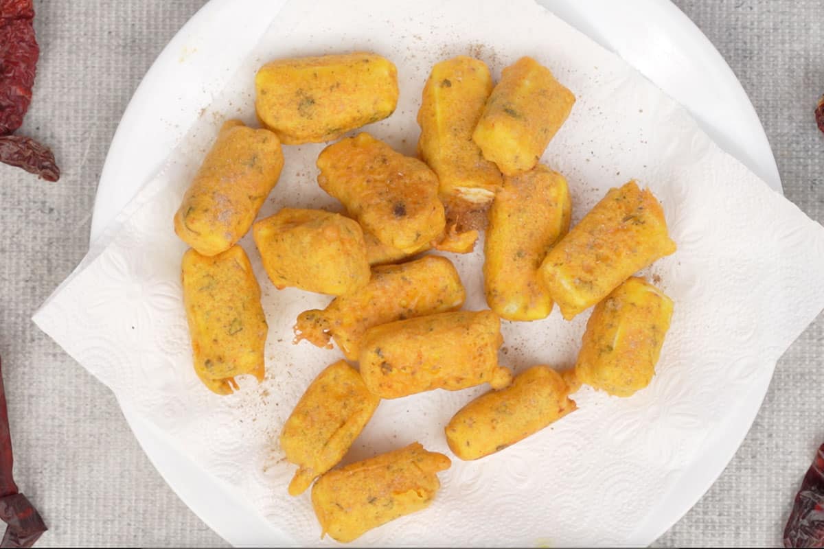 Paneer Pakora Recipe  Paneer Pakoda    Whiskaffair - 45
