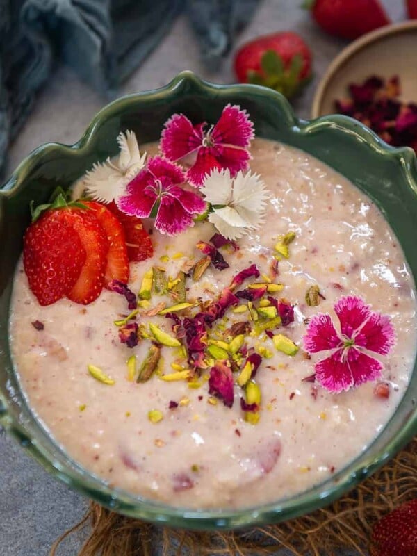 Bored of preparing traditional rabdi at home? Then try this new version, strawberry rabdi which is loaded with both strawberry puree and chopped strawberries. It is creamy, fruity, and needs very few basic ingredients. Here is how to make it.