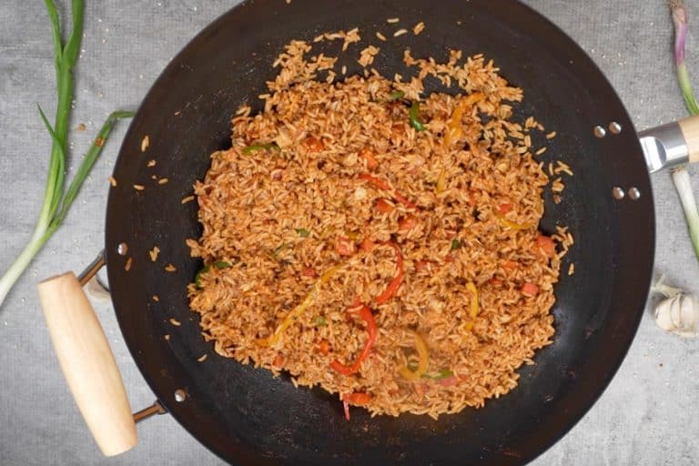 Korean Gochujang Fried Rice Recipe (Bokkeumbap) + Video