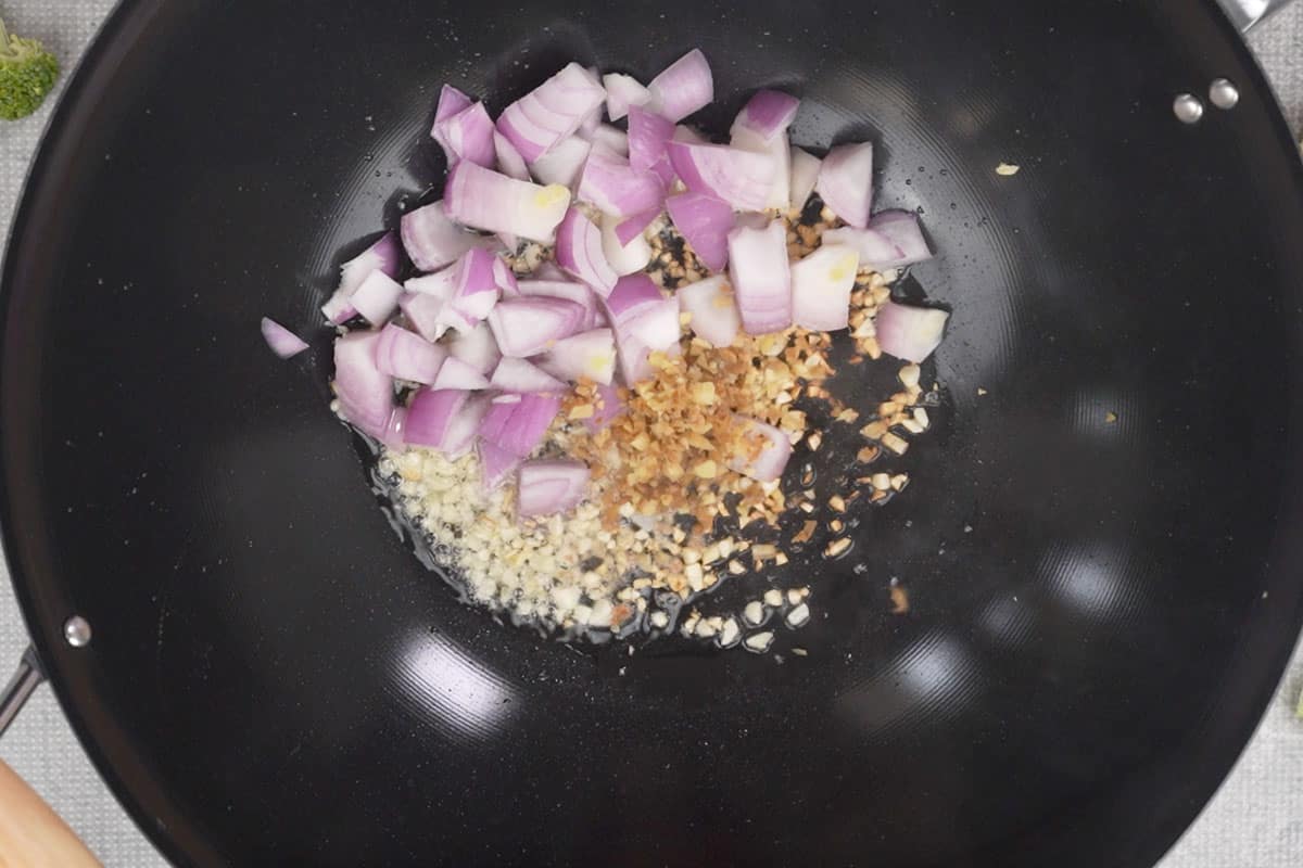 Chinese Style Vegetables In Hot Garlic Sauce Recipe   Video - 51
