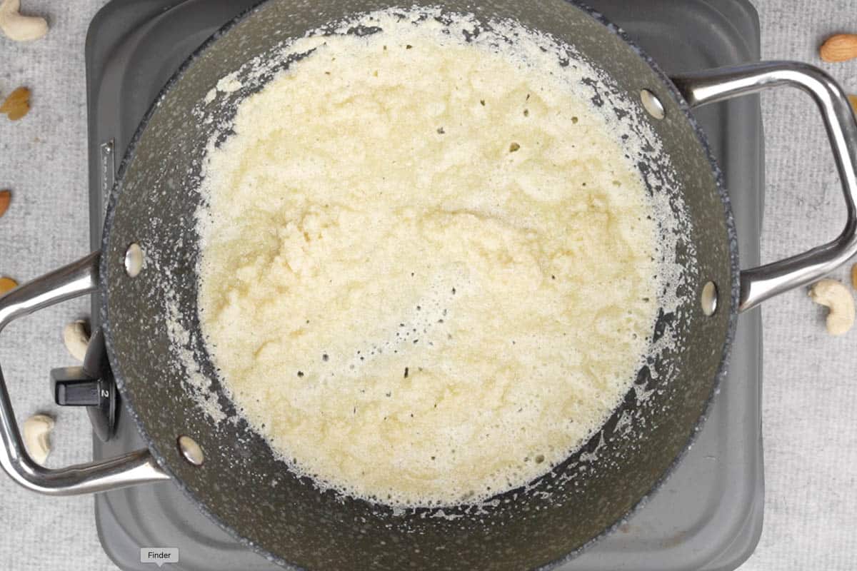 Sooji added to the pan.