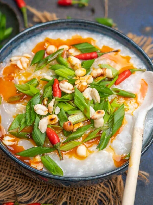 Make this warm and comforting Instant Pot Chicken Congee using just 5 ingredients and 5 minutes of active working time. No stirring and no mess to make this one-pot savory Asian rice porridge (gruel).