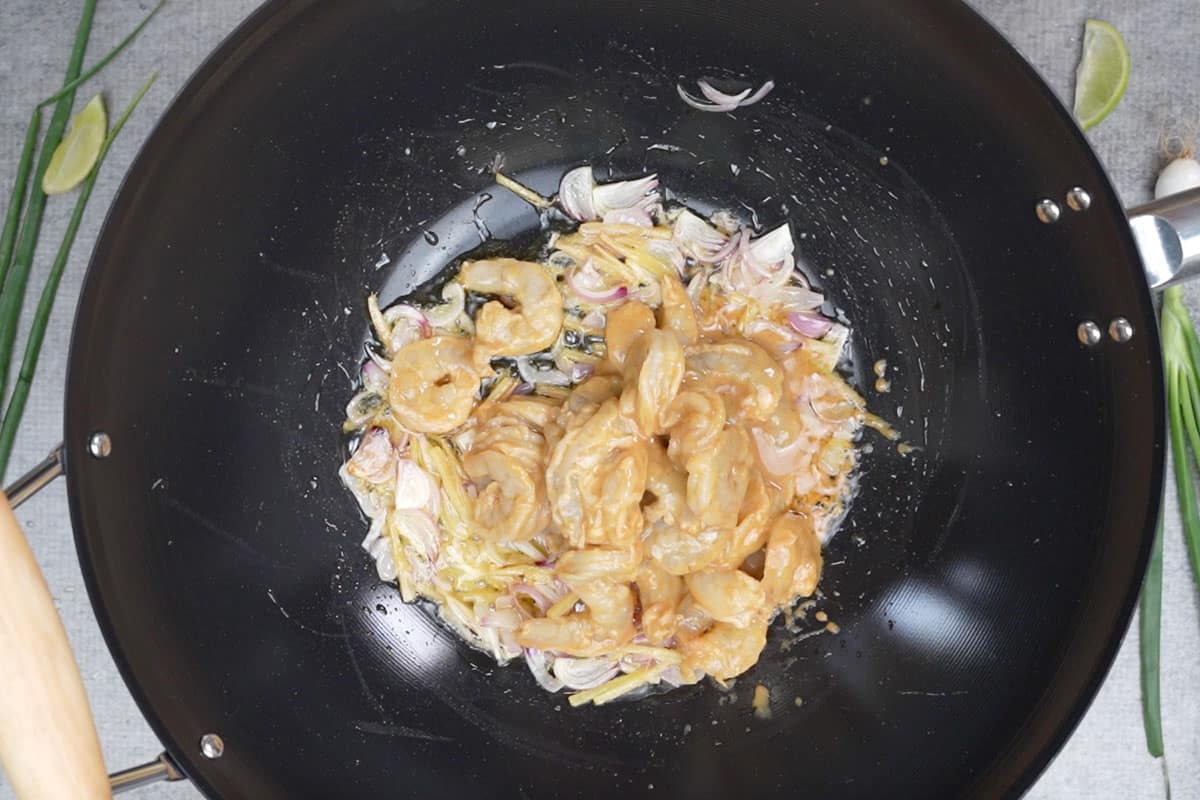 Shrimp added to the pan.