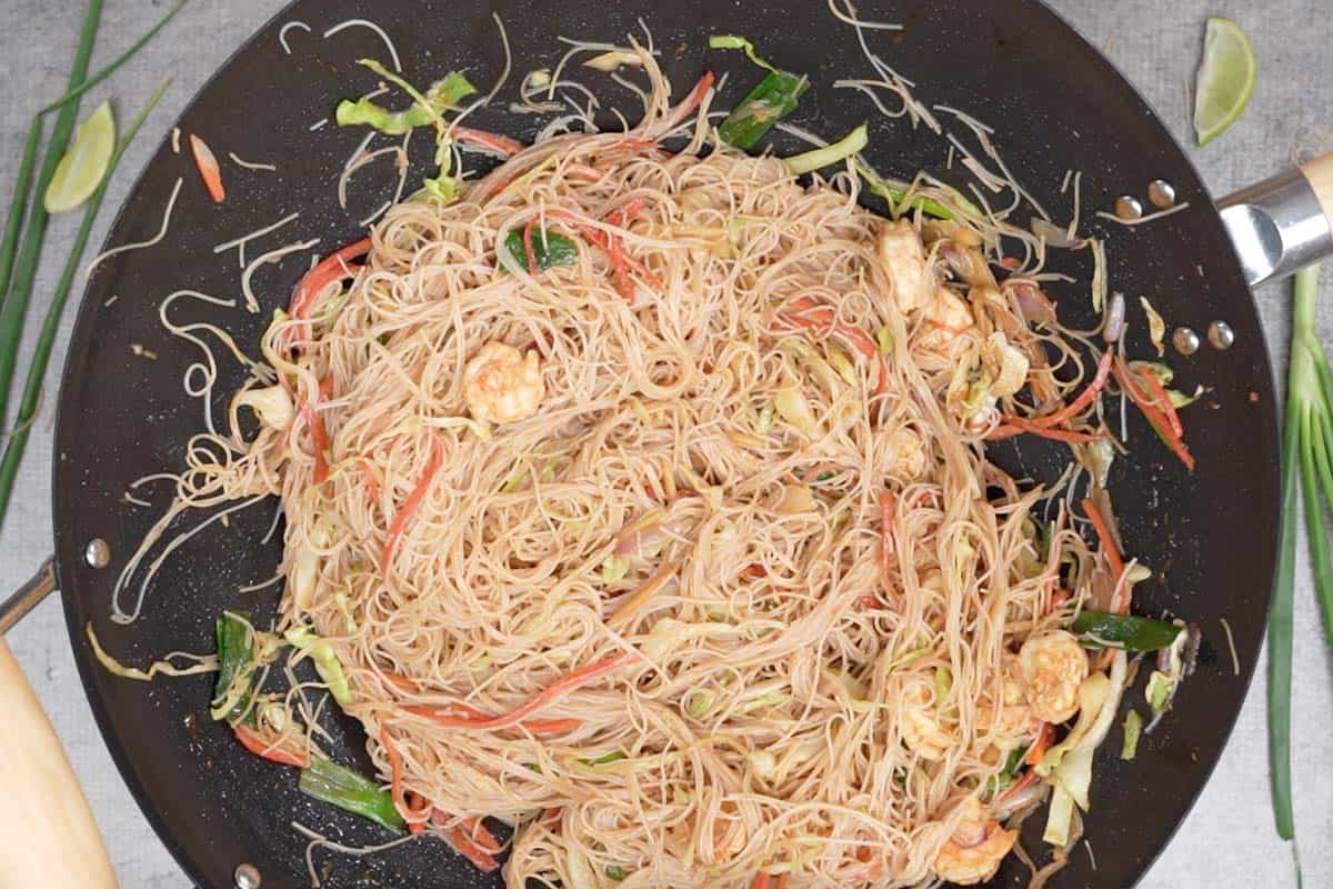 Ready shrimp mei fun.