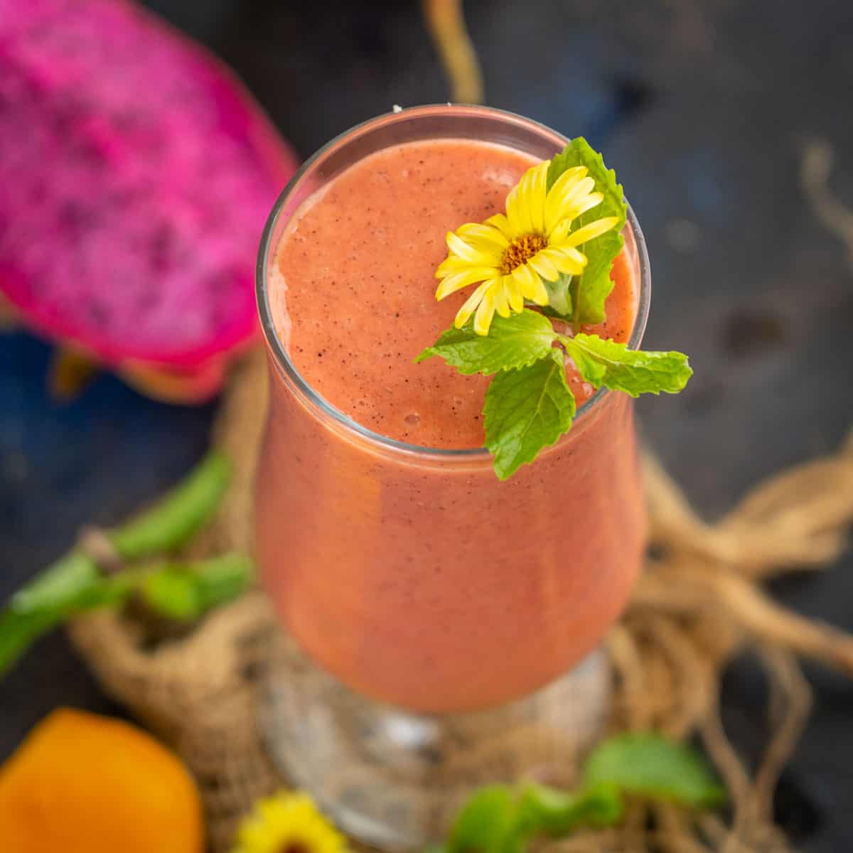 Tropical Dragon Fruit Smoothie Recipe (Pitaya Smoothie) - Whiskaffair