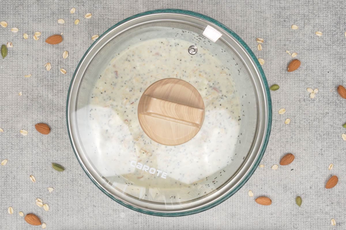 Kesar Badam Overnight Oats Recipe   Whiskaffair - 58