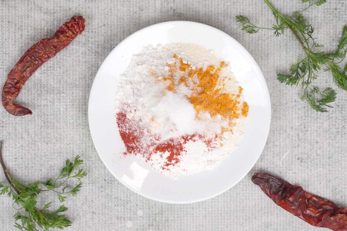 coating ingredients added to a shallow plate.