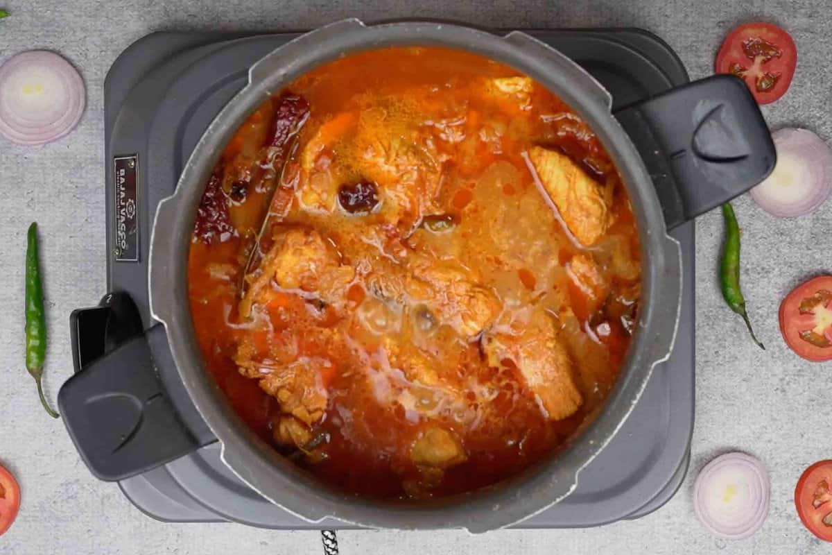 North Indian Style Boneless Chicken Curry Recipe   Video - 44